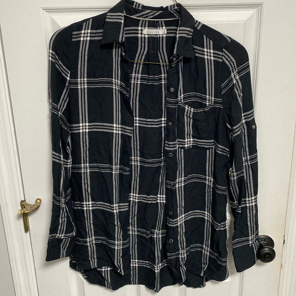 Kenneth Cole reaction size small black and white striped flannel
